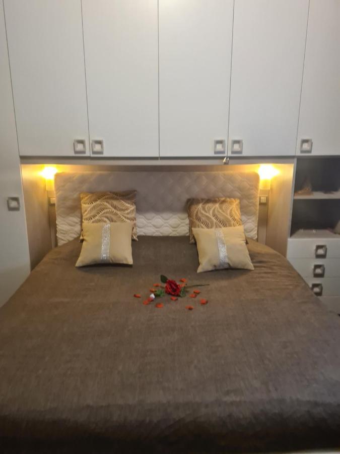 Petalo Rosso Appartement Pegognaga Buitenkant foto